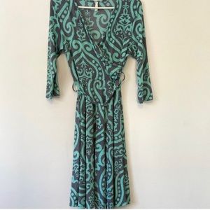 Pinkblush maternity dress large